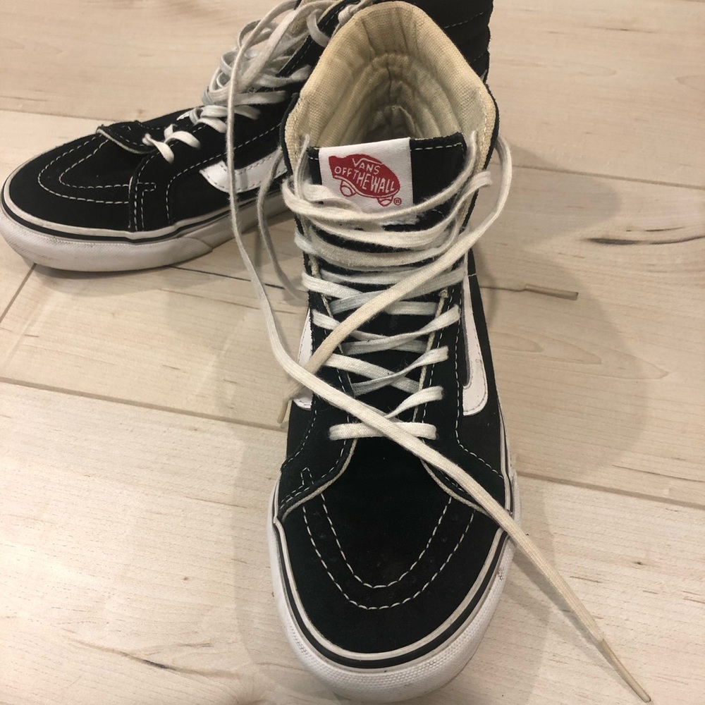 Black high top classic vans